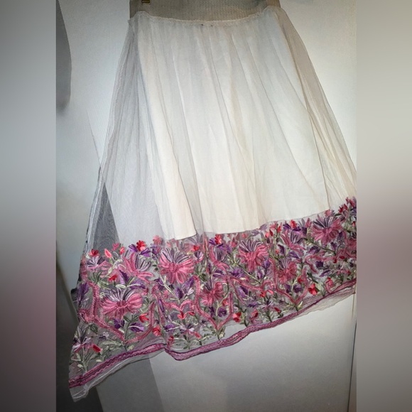 Aratta Silent Journey Dresses & Skirts - Aratta “Silent Journey” White Tulle with Pink Purple Floral Embroidery Skirt